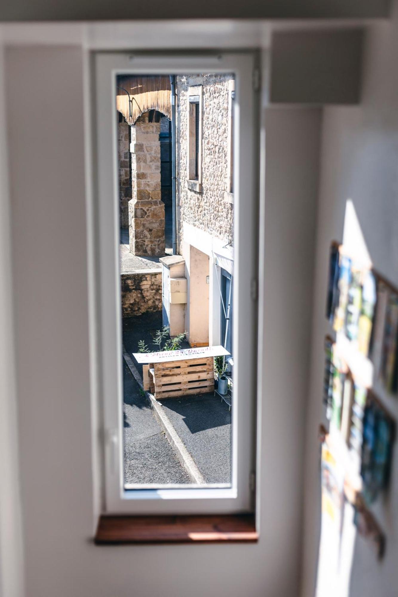 Appartement Cosy Au Coeur Du Village - Le Segala Montbazens Exteriér fotografie